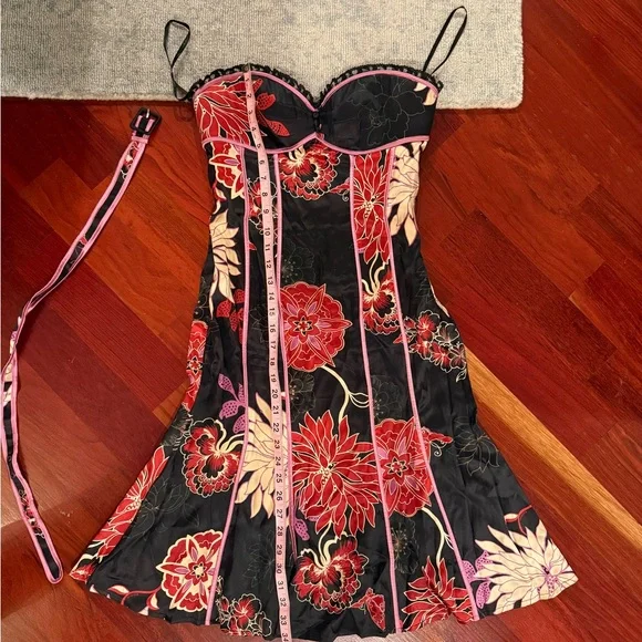 BEBE Y2K Strapless Floral Dress with Pink Trim - Picture 4 of 7